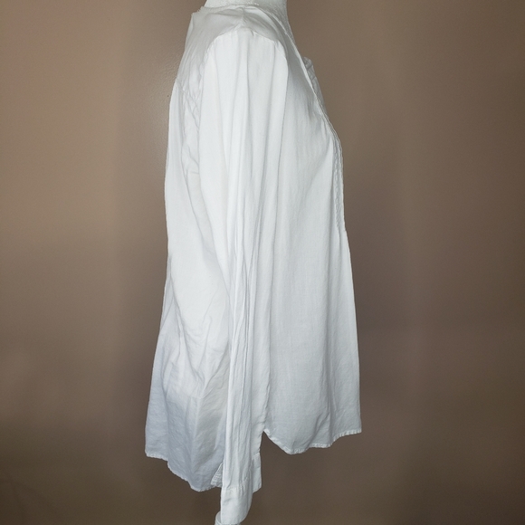 Old Navy Pintuck Whipped Creaam White Tunic - Picture 2 of 6